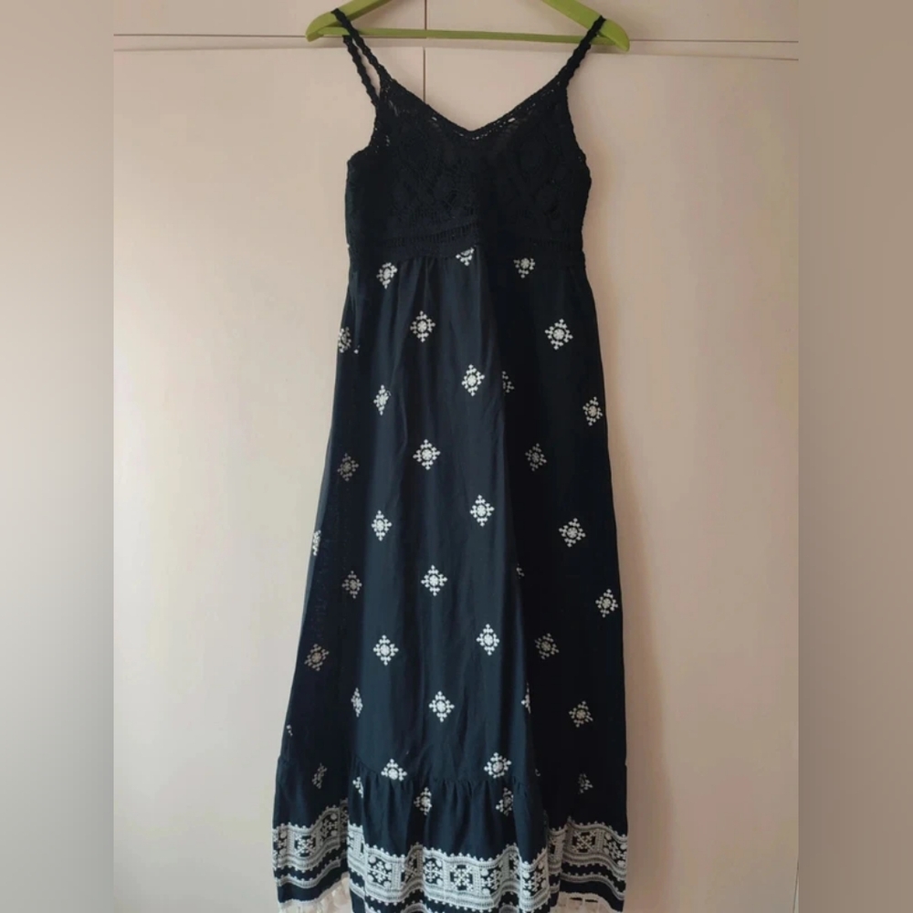 Elegant Black and White Women's Dress